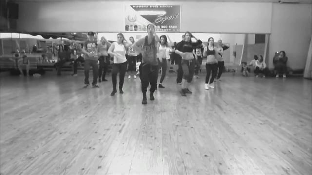 ReeMicks Dance Studio - Girls Gone Wild смотреть онлайн