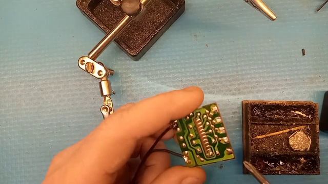 Ремонт гирлянды очень просто смотреть онлайн