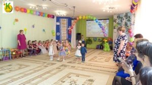 Танец малышей "Далеко от мамы"