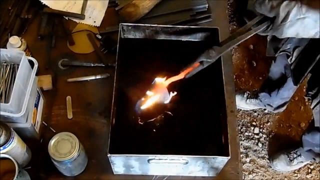 Two Minute Trowel смотреть онлайн