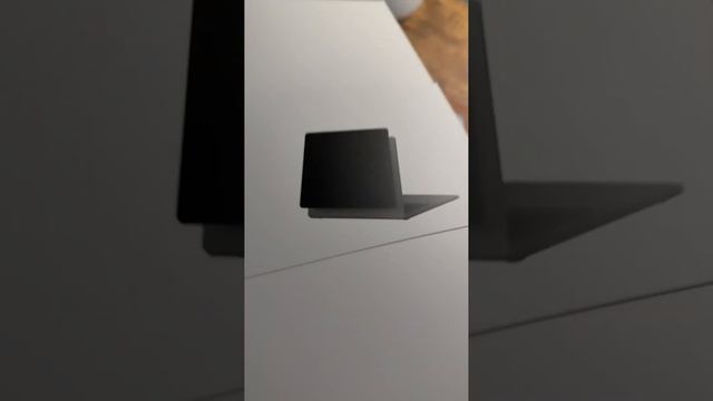 Премиум чехол из тонких и прочных материалов AIR CARBON для Macbook Air 13 на M1 M2 и Pro