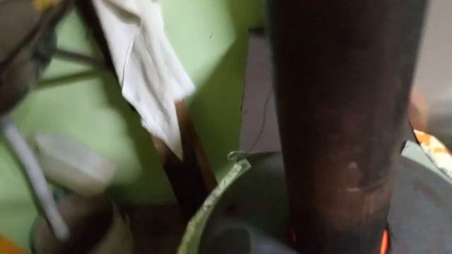 Это не вероятно, но она работает. Масло вместо дров. смотреть онлайн