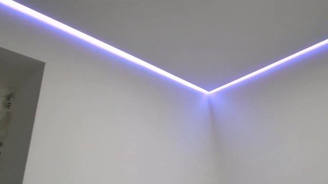 Парящий натяжной потолок и теневой профиль Flexy