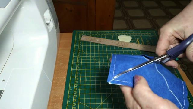 Шью ИЗ ОСТАТКОВ ТКАНИ /ПРИХВАТКИ / Пэчворк для начинающих смотреть онлайн