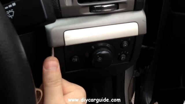 Opel and Vauxhall Vectra "C" (2002-2008) Dashboard/Instruments Panel Removal. смотреть онлайн