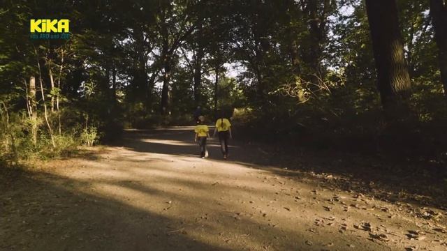 ICH bin ICH " KiKA " Kinder Capoeira Angola Chipaía de Ouro Berlin / Mestre Pim-Pim смотреть онлайн