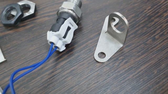 Устанавливаем электростартер на Tohatsu 9.9 15 18 смотреть онлайн