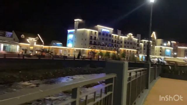 Ночь на Розе хуторе. Сочи. Красная поляна Night at Rosa Khutor. Sochi. Krasnaya Polyana смотреть онлайн