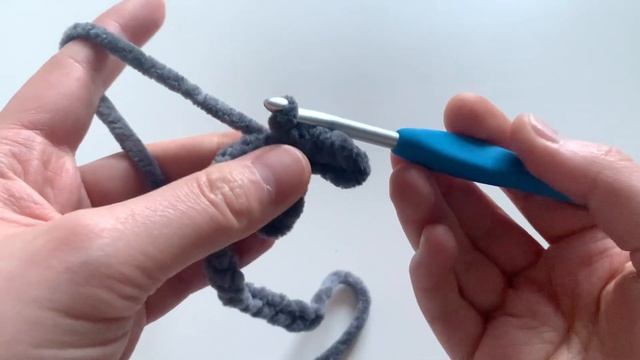 How to Crochet Bird Legs for Amigurumi Flamingo смотреть онлайн