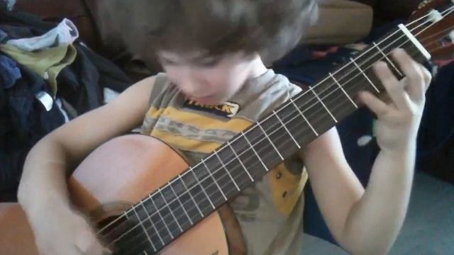 5 yr old guitar master // Frano смотреть онлайн