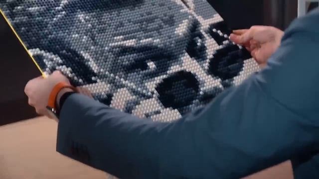 Девушка исчезла после смс, и если не найти её до темноты, она пропадёт навсегда