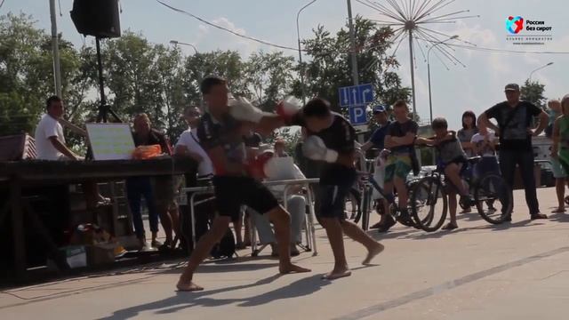 Велоэкшен РОССИЯ БЕЗ СИРОТ 2013 Тюмень 22 июня... смотреть онлайн