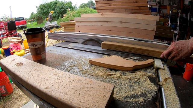 Cutting the Window Sill Parts B4 the Rain смотреть онлайн