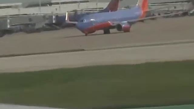 Southwest: Landing Chicago Midway Airport смотреть онлайн