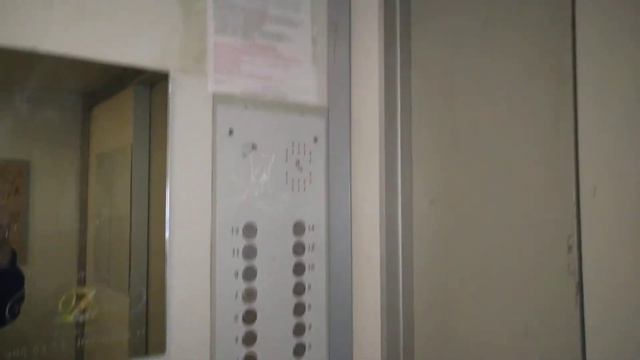 Дом 2001 года, 7 подъезд! | Лифты КМЗ 2000 г.в., V=1 м/с, г/п 630, 400 кг смотреть онлайн