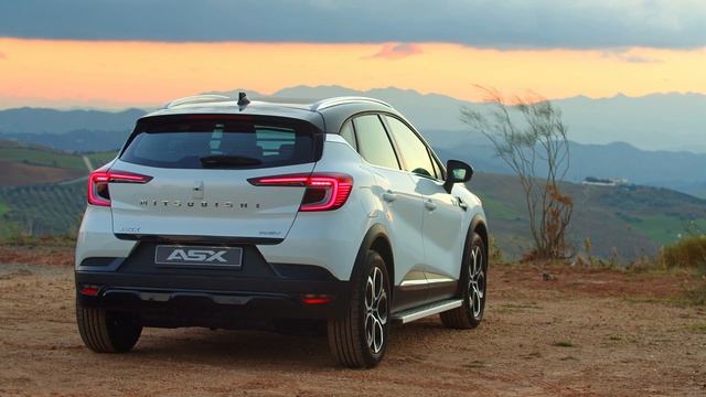 New 2023 Mitsubishi ASX PHEV- Compact Crossover SUV смотреть онлайн