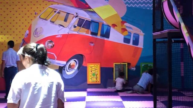 Куда сходить с детьми в Караколе | Парк им. Пушкина | Зоопарк | Парк развлечений Иллюzион смотреть онлайн