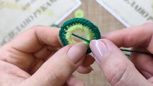 Вязание крючком для начинающих Урок 100 оригинальная пуговица смотреть онлайн