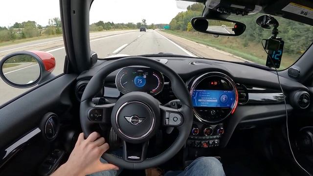 2022 Mini JCW – Harman Kardon 12-speaker Sound System Demo | Membership Promo смотреть онлайн