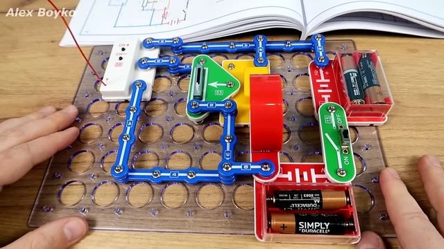FM РАДИОПРИЕМНИК из Детского Конструктора! Он реально работает! смотреть онлайн