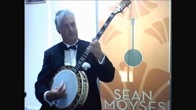Sean Moyses (The Banjo Man) performs High Society on his Plectrum Banjo смотреть онлайн