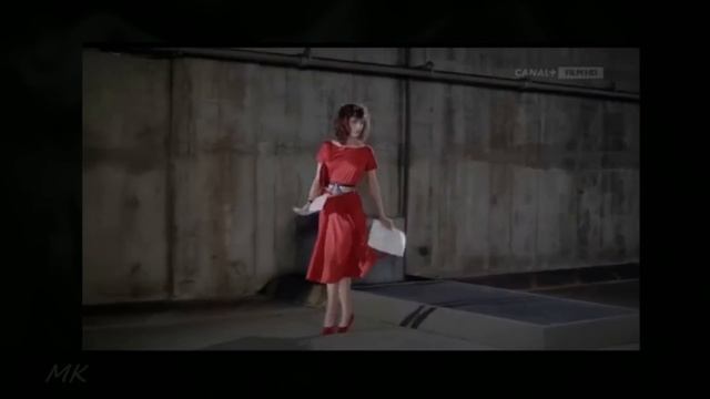 ДЕВУШКА В КРАСНОМ - Lady in Red смотреть онлайн