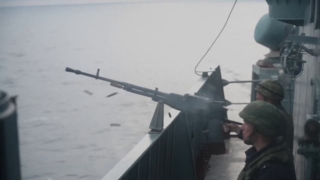 Боевые корабли России и Китая вышли в акваторию Японского моря в ходе учений смотреть онлайн