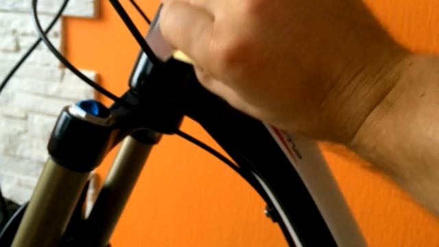 Как удалить сколы лака на велосипеде смотреть онлайн