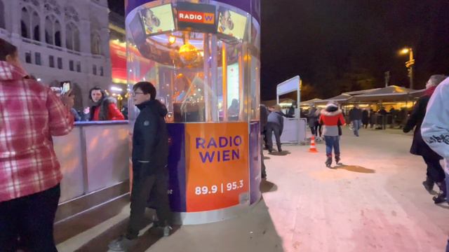 В сказку на коньках? - Венский каток мечты! Wiener Eistraum 2023 смотреть онлайн
