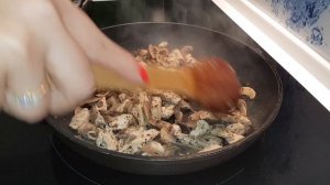 Паста с Курицей и Грибами в Сливочном Соусе!! Pasta with Chicken and Mushrooms in a Creamy Sauce!!