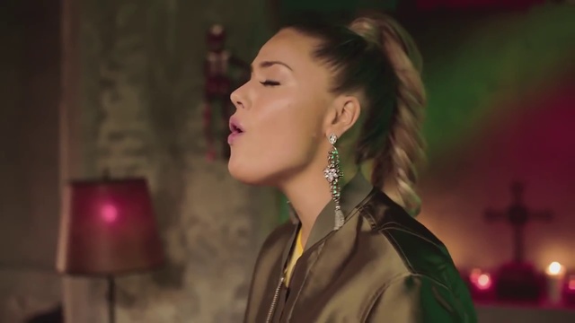 Julie Bergan - All Hours (Official Video)