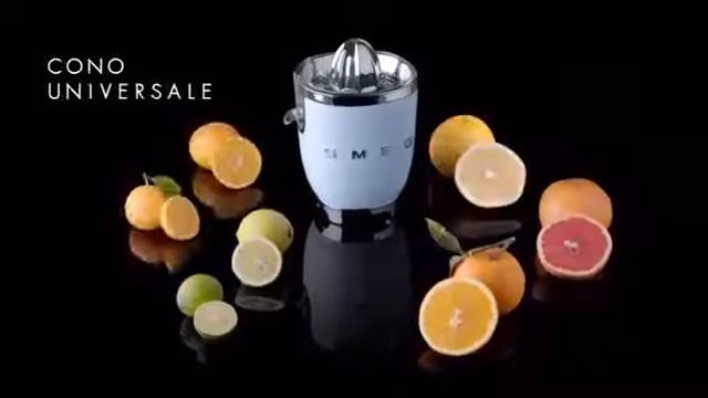 Smeg - SPREMIAGRUMI ELETTRICO смотреть онлайн