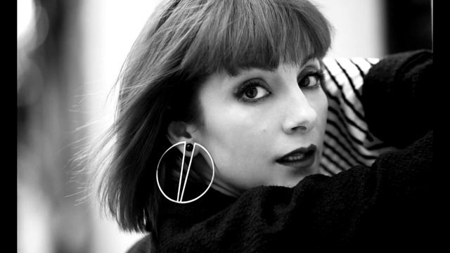 Najwa Nimri-si Nadie Me Quiere//español