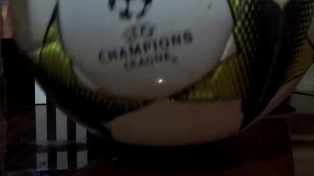 Футзалки и мячик!adidas.! смотреть онлайн