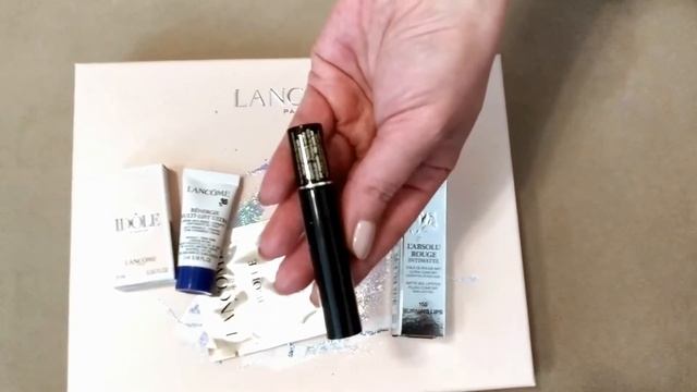 ИМ Lancome: предновогодний заказ, наборs IDOLE и GÉNIFIQUE & RÉNERGIE SET смотреть онлайн