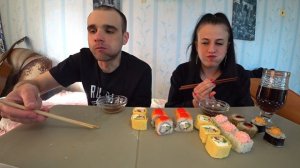 МУКБАНГ РОЛЛЫ / СОЖРАЛИ ЦЕЛЫЙ СЕТ С ВАРЕЙ / ОБЖОР / EATING Mukbang ASMR АСМР 먹방