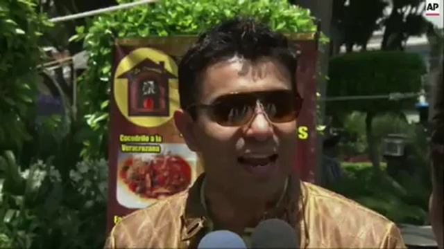Unusual ingredients tickle tastebuds at festival смотреть онлайн