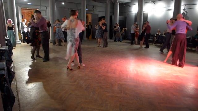 Los Puentes 2021 part 066 milonga смотреть онлайн