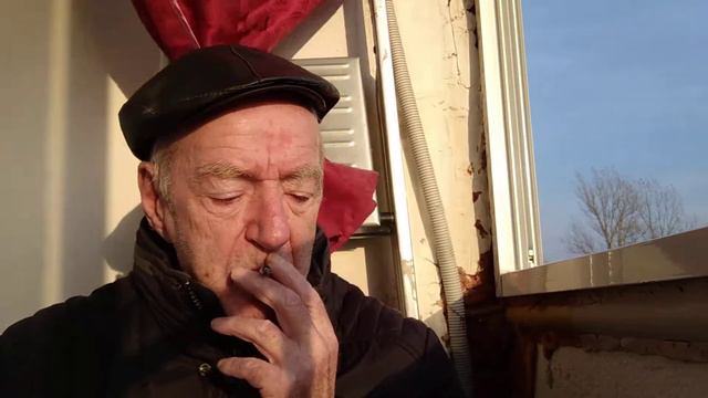 Жаль, народ в России нельзя поменять смотреть онлайн