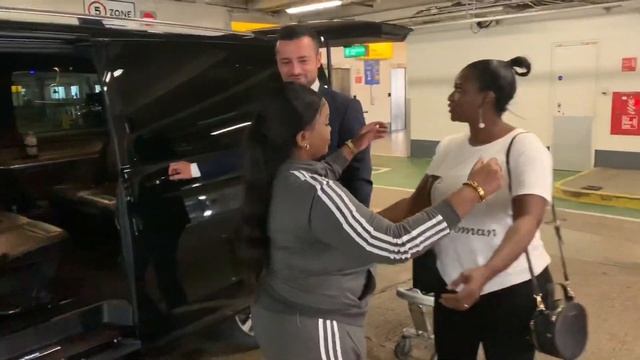 The Oracle Has Landed In London ???? смотреть онлайн