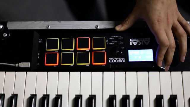 Real Love - Hillsong Young & Free (AKAI MPX8 cover by SKEEMANS WORSHIP) смотреть онлайн