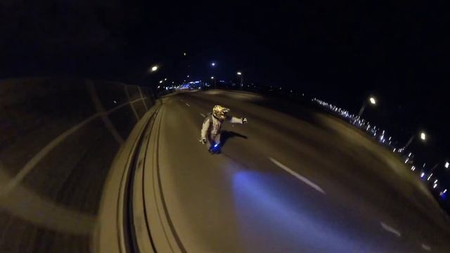 GotWay Monster 100V - EUC 3rd Person View Night Ride - Testing to the limit (69 km/h???) смотреть онлайн