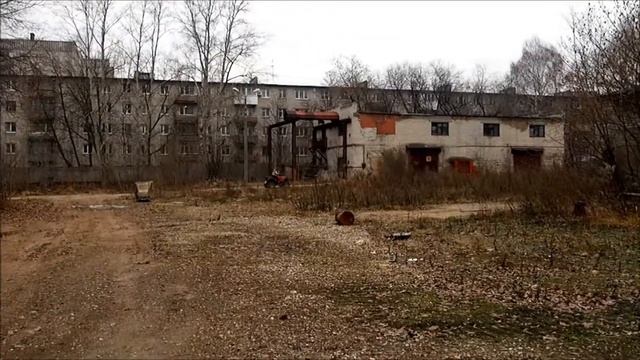 Квадроцикл, блондинка за рулем! смотреть онлайн