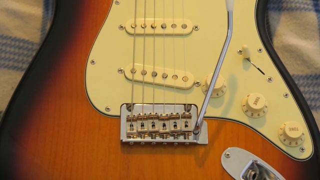 Fender Classic Player 60s Stratocaster-custom shop designed смотреть онлайн