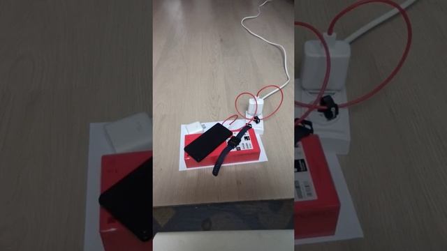 OnePlus 9RT не работает.