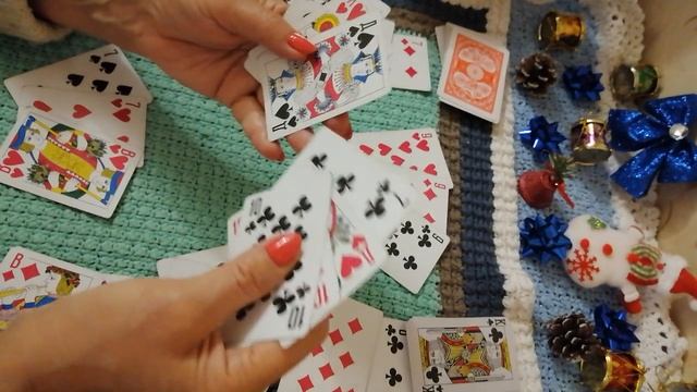 Цыганский расклад на крестового, червового, бубнового Королей. Ближайшее будущее. смотреть онлайн