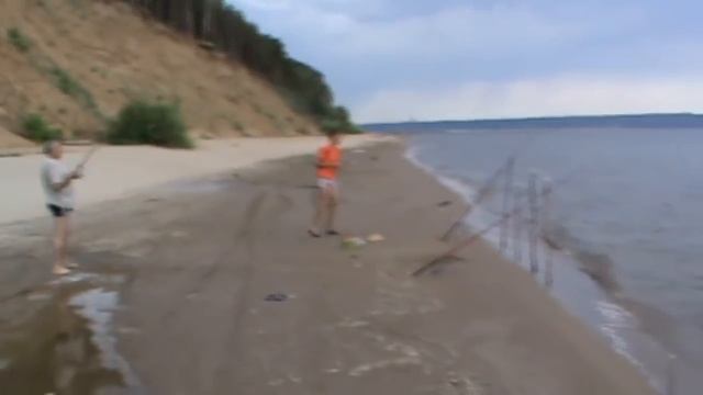 Рыбалка в Ульяновске , ловля крупного леща на Волге смотреть онлайн