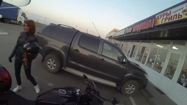 Катаем девченок. Очередная вечерняя покатушка. смотреть онлайн