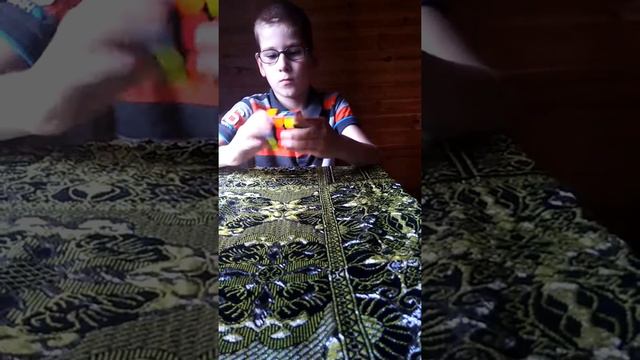 Умный Кубик Рубика от Xiomi смотреть онлайн