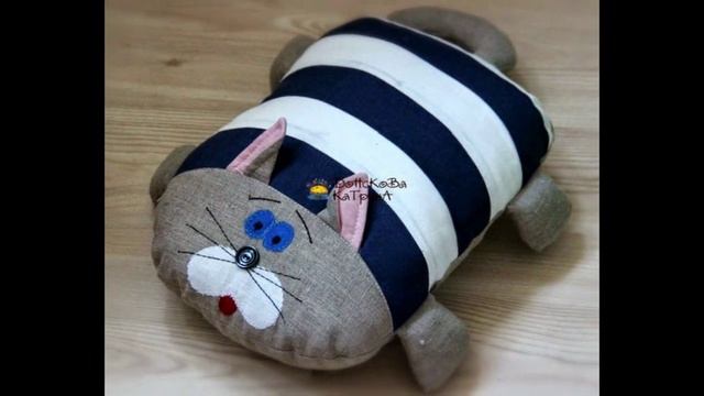 Кошки-подушки смотреть онлайн